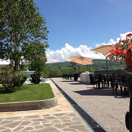 Victor Hotel