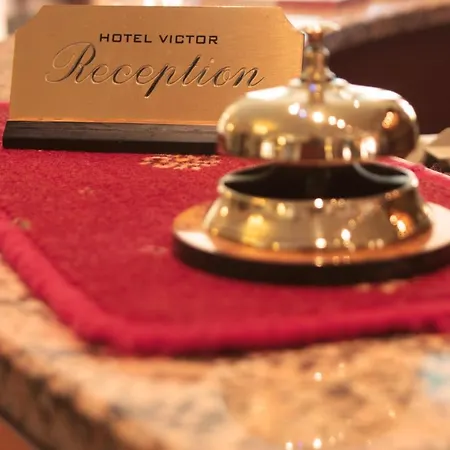 Ξενοδοχείο Victor 4*